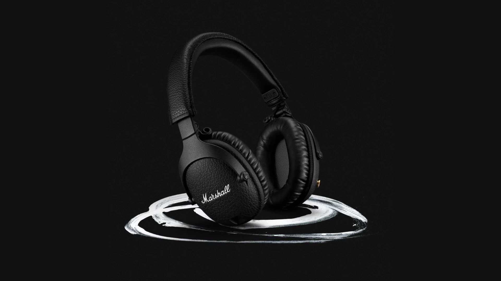 The best wireless headphones featured image featuring the Marshall wireless headphones,
